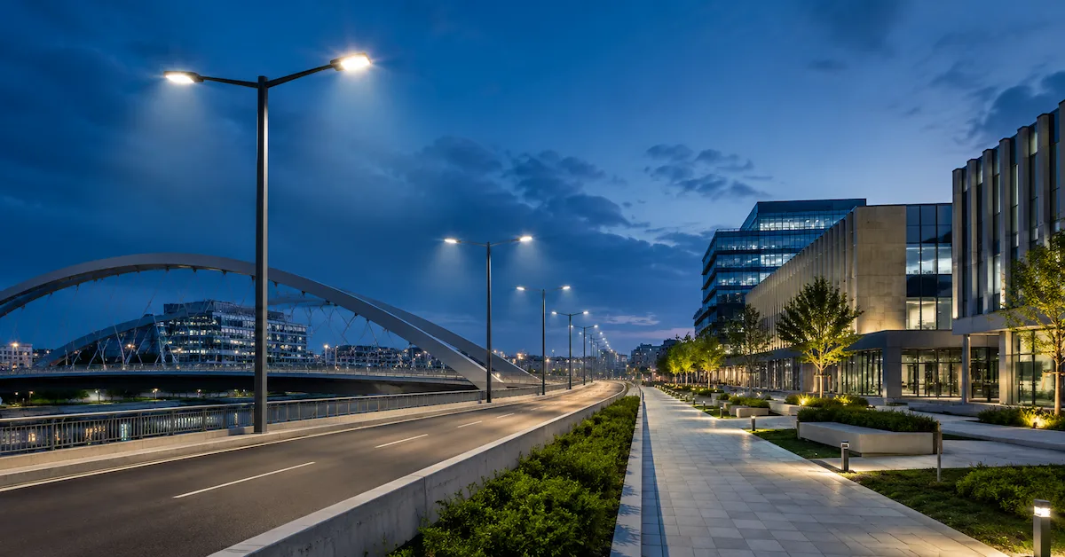 مورد إضاءة LED لمشاريع البنية التحتية